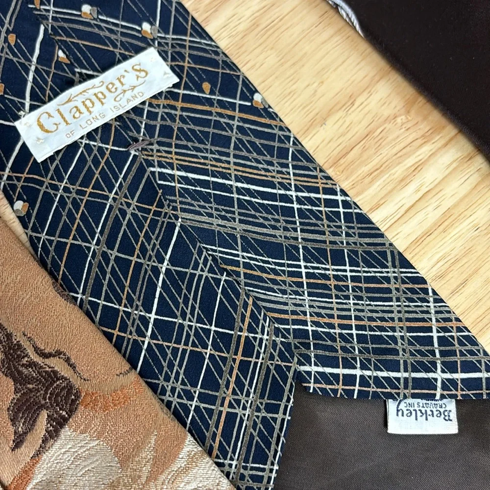 Bundle 4 VINTAGE ties from Clappers wide ties includes 2 Silk LIBERTY OF LONDON